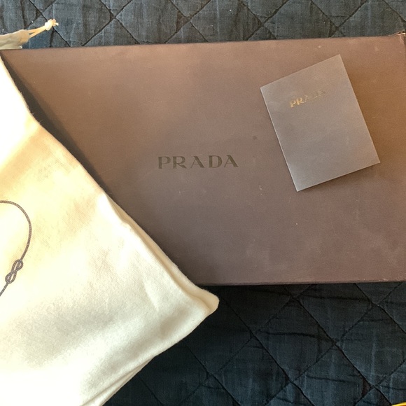 Prada 38 sandals great condition original box card 2 dust bags never used - Picture 7 of 12